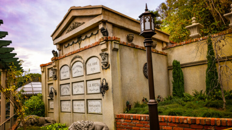 haunted mansion