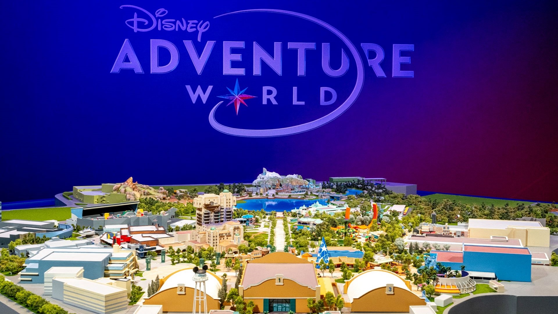 Disneyland Paris Releases Construction Updates: Disney Adventure World and More